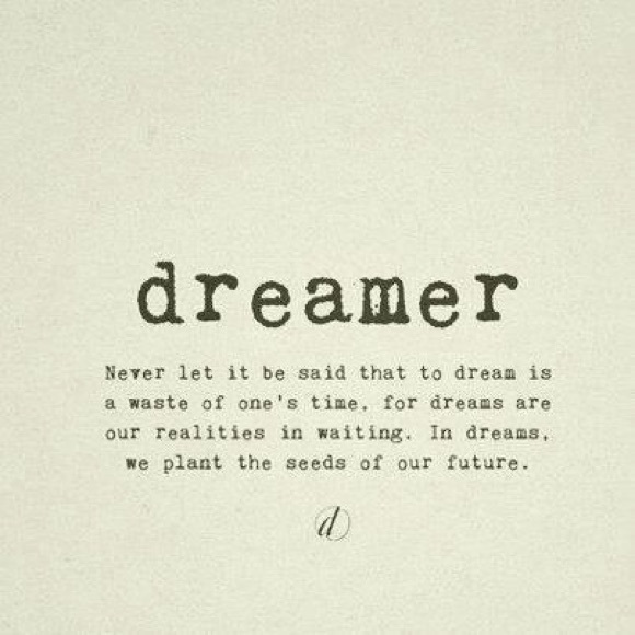 Meet your Posher, Nicole - Picture 7 of 8